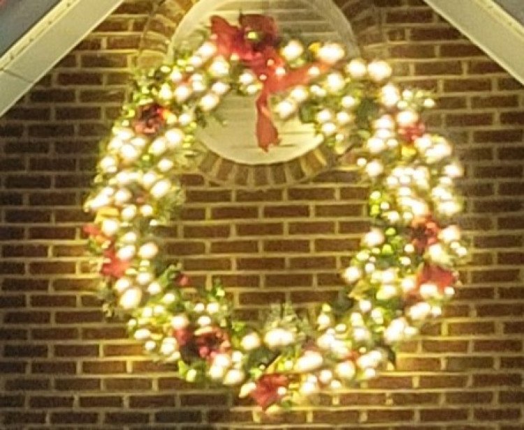 Lit garland and wraps